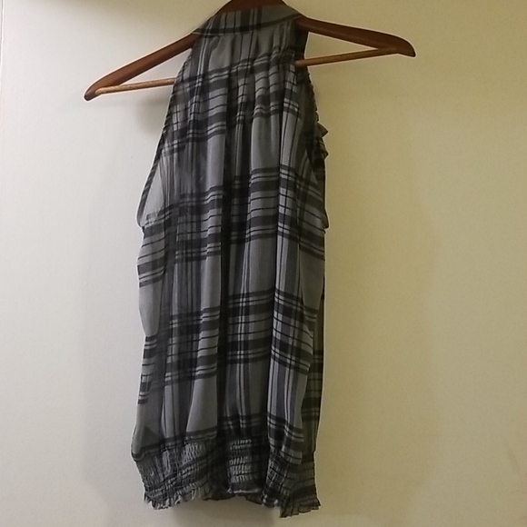 Plaid top - Picture 6 of 7